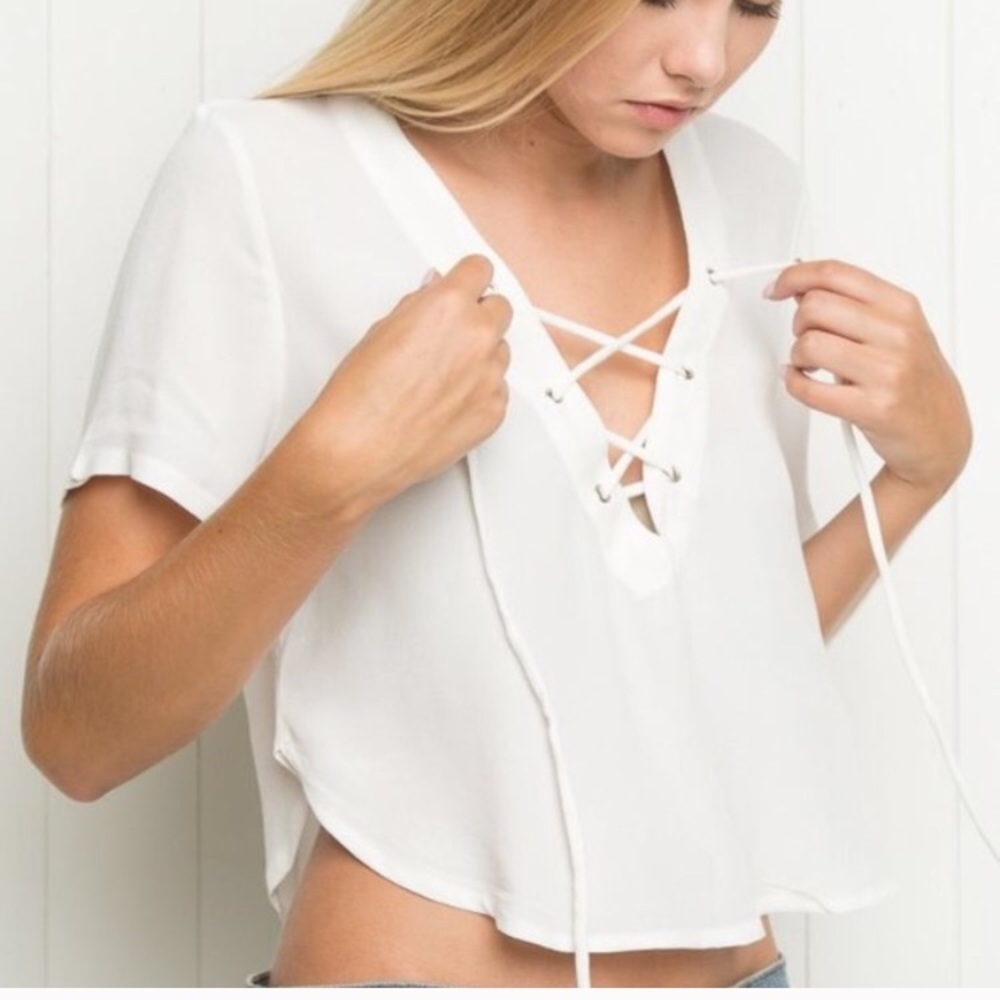 brandy melville white lace up crop top